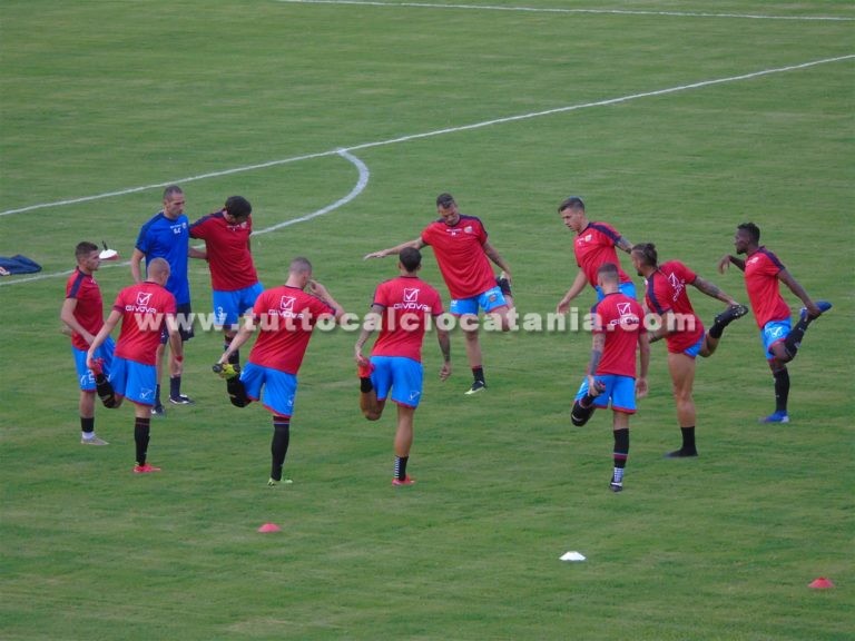 CATANIA – JUVE STABIA (foto): riscaldamento pre-gara