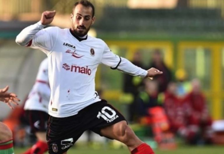 MERCATO: Piccolo-Catania, pronto un biennale