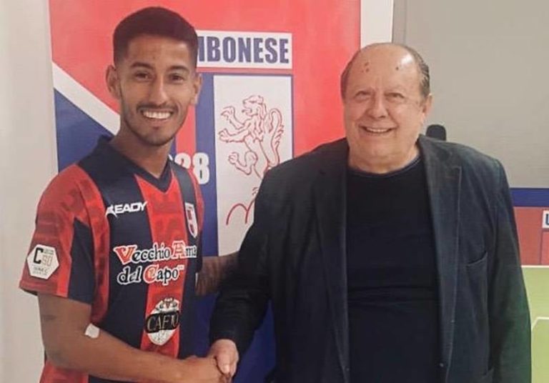 SERIE C – Laaribi (Vibonese): “Ci può stare soffrire a Catania. Raffaele, gesto antisportivo”