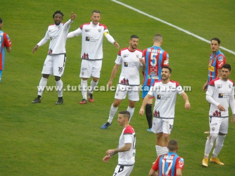 SERIE C: girone C, il Covid colpisce anche il Foggia