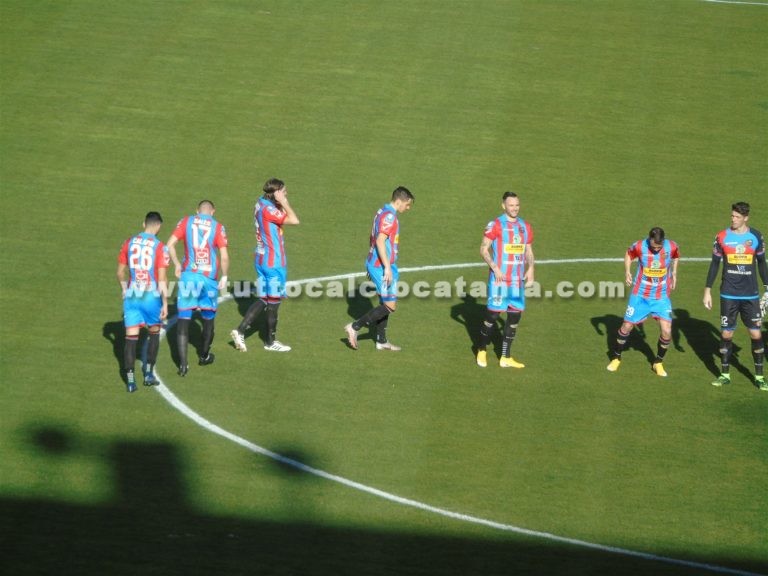 VERSO CATANIA – VIRTUS FRANCAVILLA: “tour de force” al via, i rossazzurri giocano d’anticipo