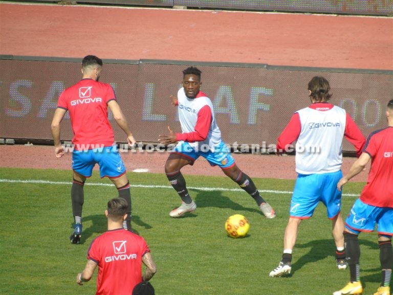 MARZO ROSSAZZURRO: si parte con il derby al “Massimino”, chiusura a Cava de’ Tirreni