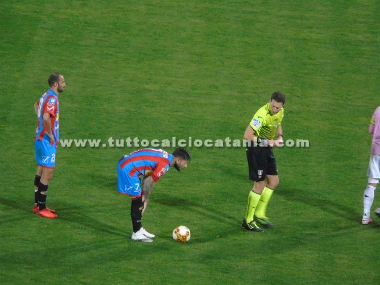 INVOLUZIONE CATANIA: i rossazzurri steccano la gara dell’anno, crisi di risultati e confusione