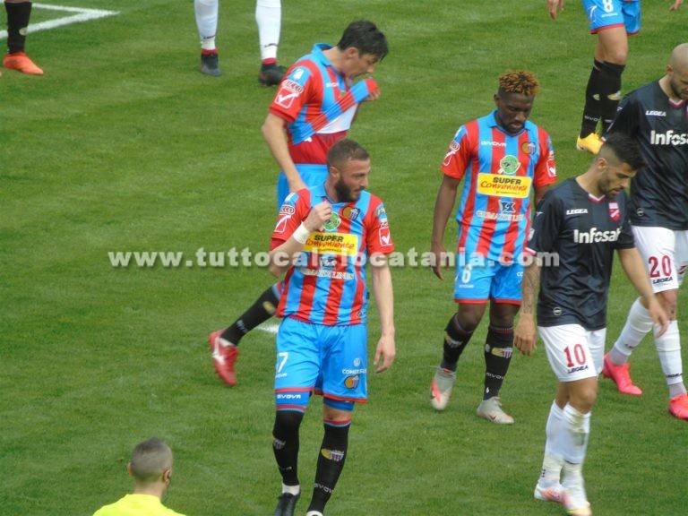 SONDAGGIO: Catania in difficoltà, quali le principali cause?