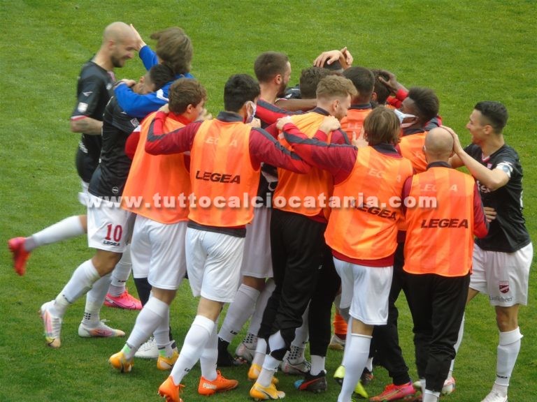 TERAMO CALCIO: “Clamoroso al Cibali, godiamo!”