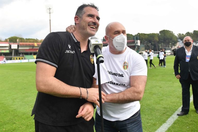 SERIE B – Bandecchi (ex pres. Ternana): “Avevo sconsigliato Lucarelli ai rossoverdi…”