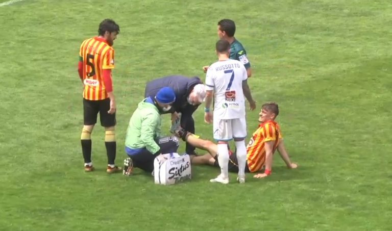 SI FERMA IL CATANIA DI BALDINI: un Catanzaro in emergenza incassa tre punti, bisogna difendere il quinto posto