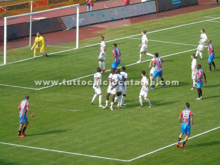 CATANIA: da Maldonado a Dall’Oglio, calci di punizione sempre più determinanti