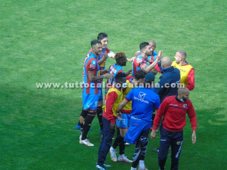 STATISTICHE: Catania, stessi punti del Bari in casa
