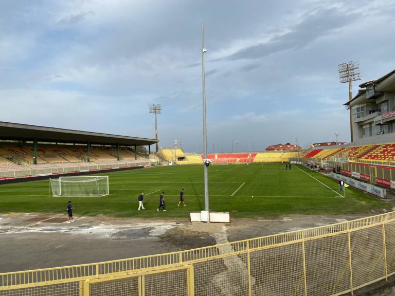 CATANZARO – CATANIA: probabili formazioni, Calabro e Baldini optano per un ampio turn-over