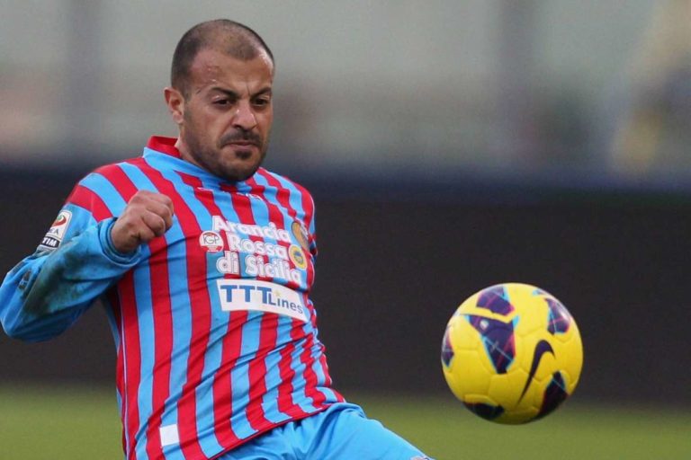 EX ROSSAZZURRI – Ricchiuti: “Giovani allo sbaraglio, a cosa serve? Spero che recuperando gli infortunati il Catania faccia meglio. Sui fuori lista…”