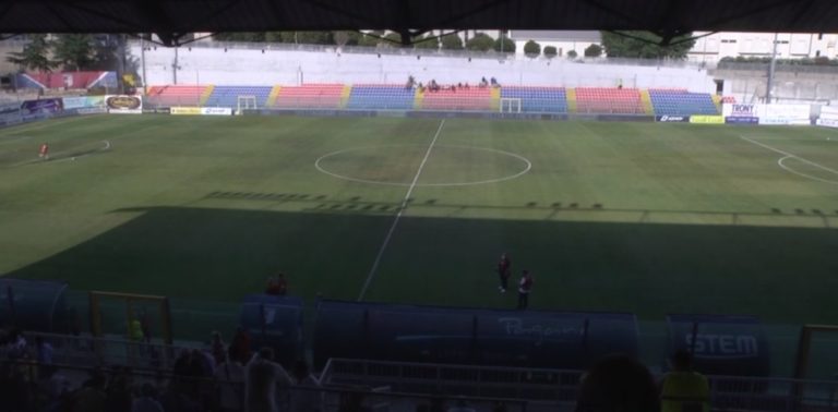 LIVE RAZZA (Coppa Italia): Vibonese 0-1 Catania, tabellino e numeri. Gli etnei andranno a Catanzaro