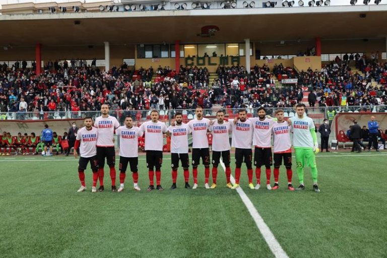 “CATANIA RIALZATI”: Turris, quando la solidarietà arriva dai calciatori in campo
