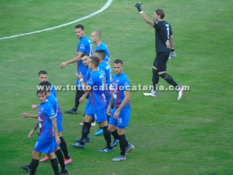 L’ORGOGLIO NON BASTA: Catania punito dai propri limiti, occhi puntati sull’extra-campo