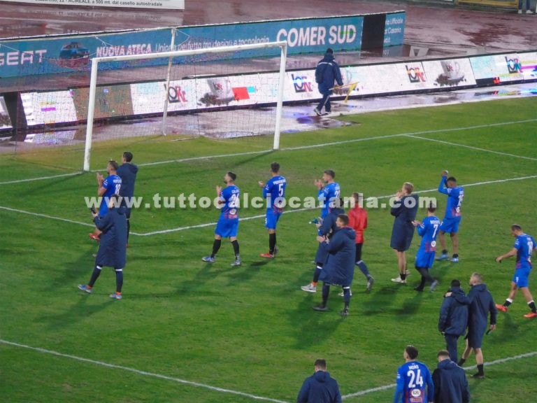 CATANIA: da Pellegrino ai giocatori, lacrime amare. Ora l’attenzione è tutta rivolta al 2 gennaio