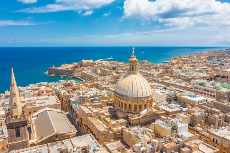 CATANIA: nuovo canale con Malta dopo l’iscrizione, il tempo scorre…