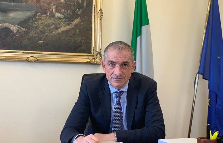 STADI AL 100% – Costa (sottosegretario alla Salute): “Obiettivo raggiungibile in primavera”