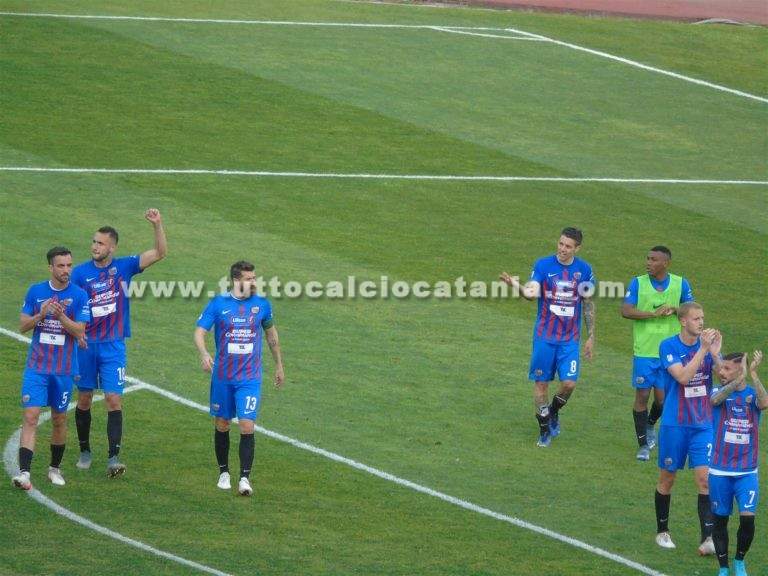 LA SICILIA: “Catania più forte di tutto. Biondi protagonista. Dimenticato per 90 minuti l’extra campo”