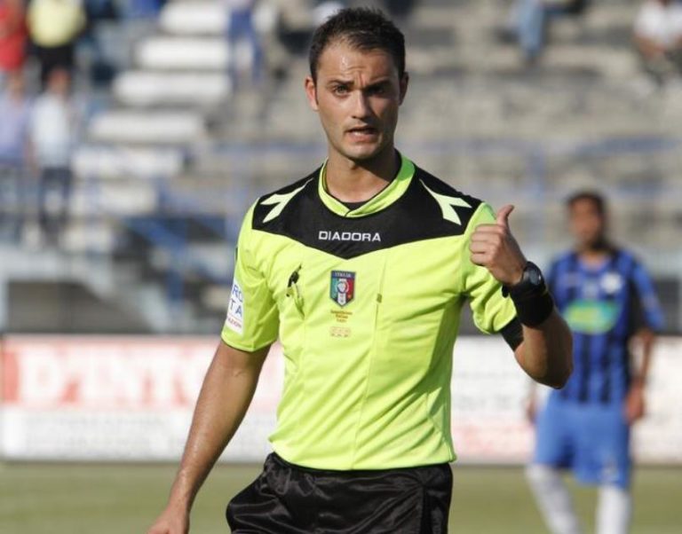 TURRIS-CATANIA: dirige Bitonti, i precedenti dell’arbitro con le due squadre. Etnei imbattuti, corallini ko