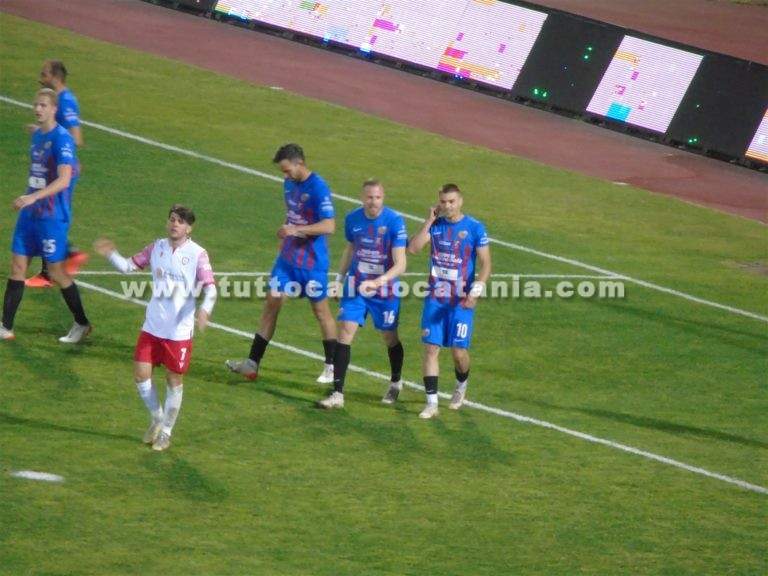 CATANIA SOCIAL – Da Monteagudo a Biondi: “Lasciato il cuore in campo, la speranza è che tutto questo non abbia una fine”