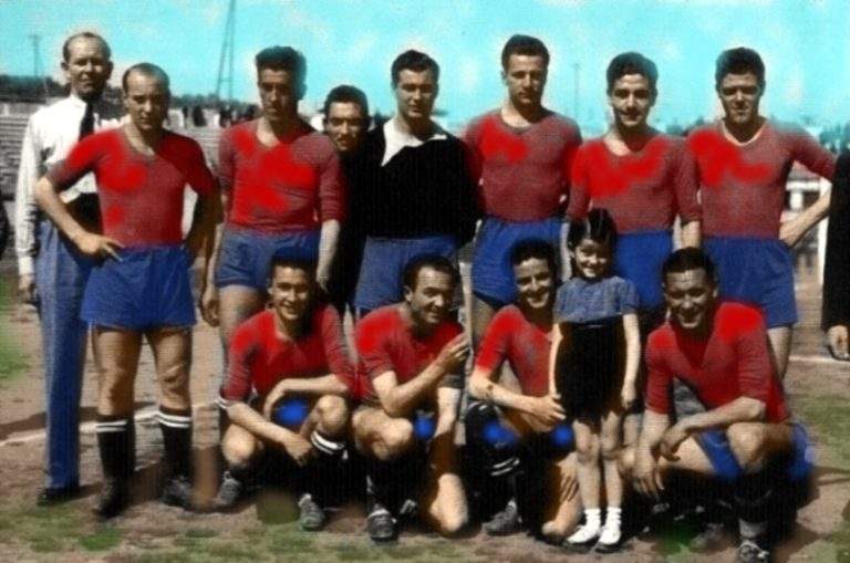 VIAGGIO NELLA STORIA DEL CATANIA: 1941-42, torna in panchina Kertész. Koenig bomber con 18 reti
