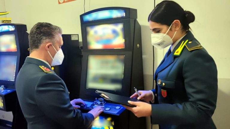 DALLA CITTA’: percepiscono il reddito di cittadinanza ma vincono alle scommesse 3.7 milioni, 21 soggetti denunciati