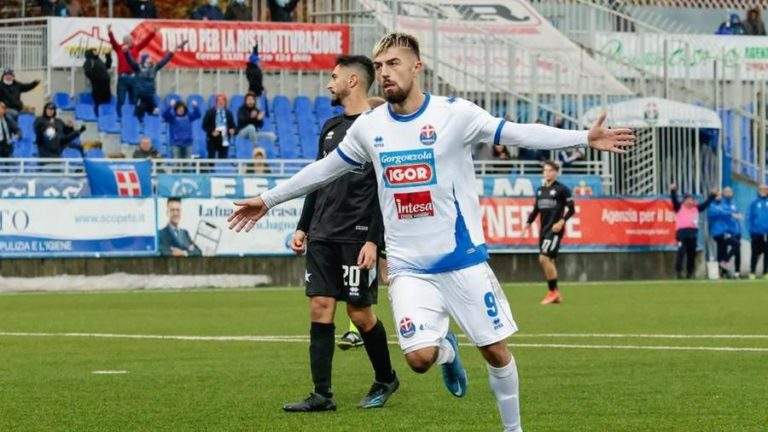 LA GAZZETTA DELLO SPORT: “Catania, i tifosi scaricano Vuthaj”