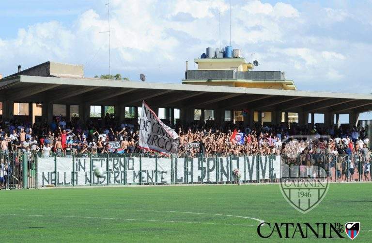 RAGUSA-CATANIA: 1.200 biglietti per i tifosi etnei al costo di 13 euro, giovedì riparte la prevendita