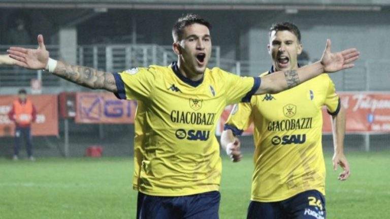MERCATO – Stampa emiliana: “Catania, lotta a tre per Tulissi”