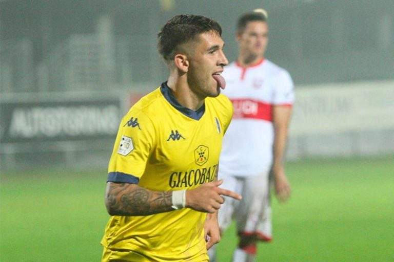 LA SICILIA: “Si amplia la lista degli atleti ufficiali. Spiragli per Tulissi”