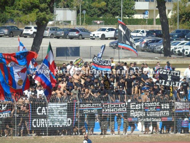 LA GAZZETTA DELLO SPORT: “Catania, l’apporto del pubblico fondamentale anche a Paternò. Ferraro cerca di recuperare qualcuno”