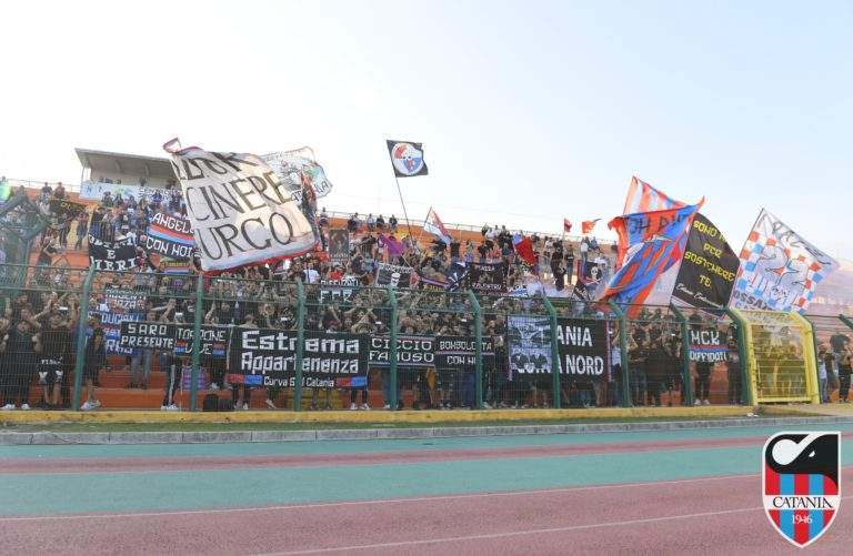 LA SICILIA: “Catania a Cercola come in casa, 500 tifosi a spingere oltre le difficoltà”