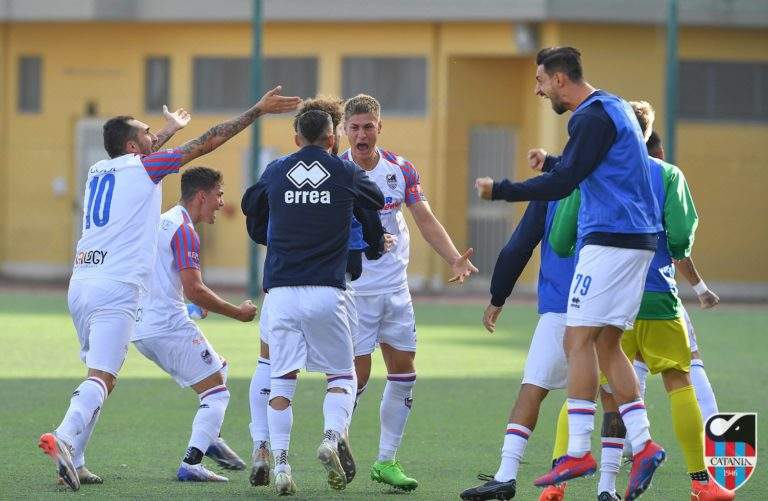 STAMPA LOCALE: “A San Cataldo pareggio tra lotta, calci e rimonta”