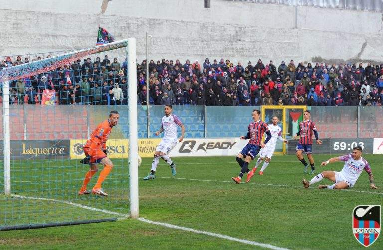 VIBONESE-CATANIA: i rossazzurri vincono ancora, come cambia la storia dei confronti al “Razza”