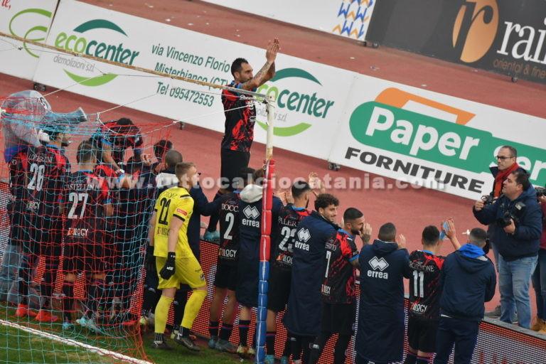 LA SICILIA: “Catania, pallino del gioco in mano. Combattere fino all’ultima battaglia”