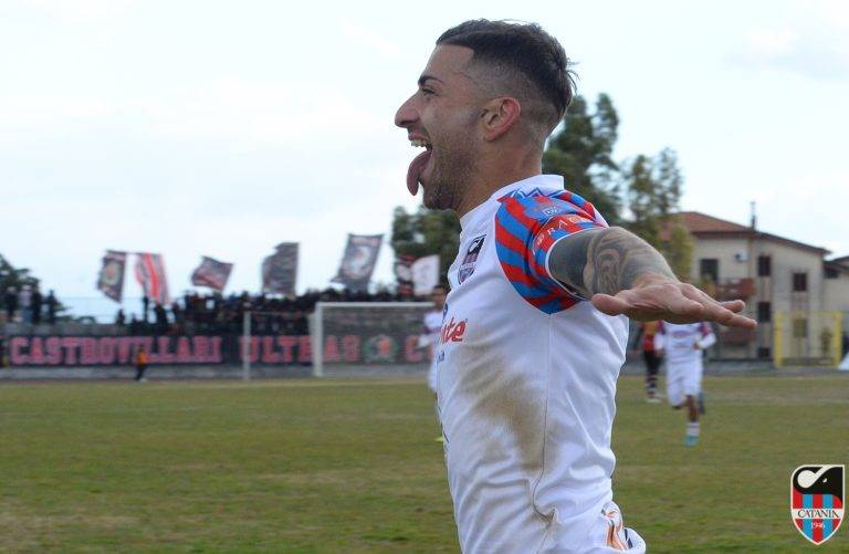 DE LUCA: la ‘zanzara’ punge, doppia cifra nel mirino
