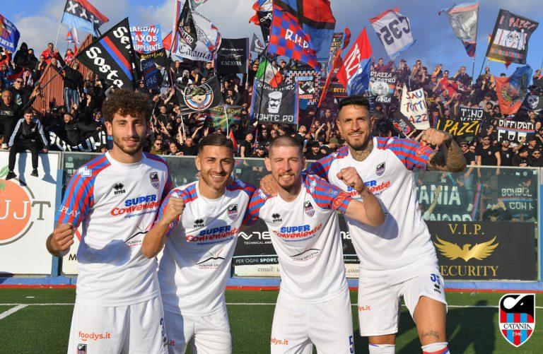 LA GAZZETTA DELLO SPORT: “Catania inarrestabile. Tre gol siglati da attaccanti, non è un caso…”