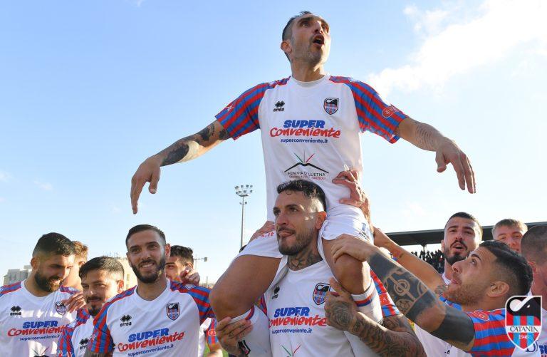 LA SICILIA: “Catania sei di un’altra dimensione. Intensità e agonismo da paura, nessuno ferma i cavalli rossazzurri”