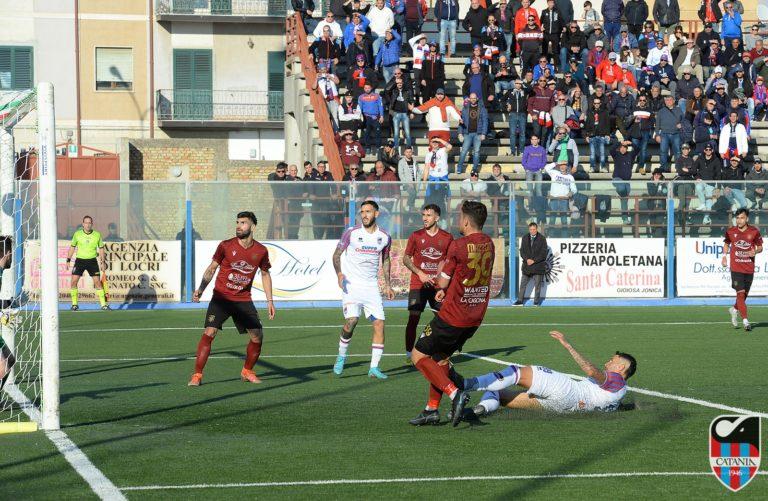 STAMPA CALABRESE: “Catania troppo forte, gara senza storia”