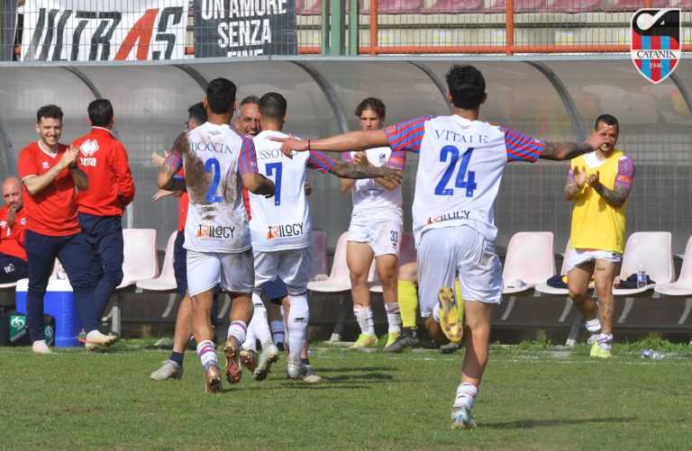 LA SICILIA: “Il Catania ritorna a volare. Ora si pensa alla festa promozione”