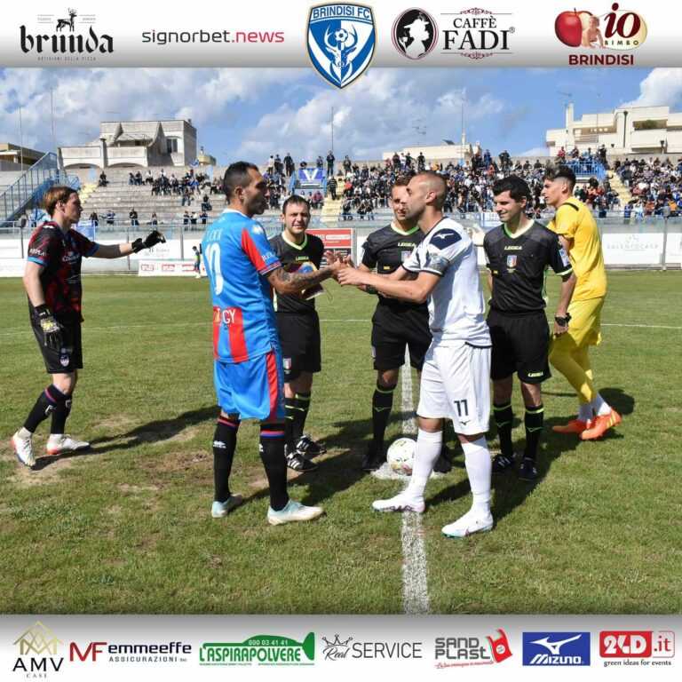 VERSO BRINDISI-CATANIA: precedenti anche in Serie B. Etnei non vincono in C dagli anni ’70
