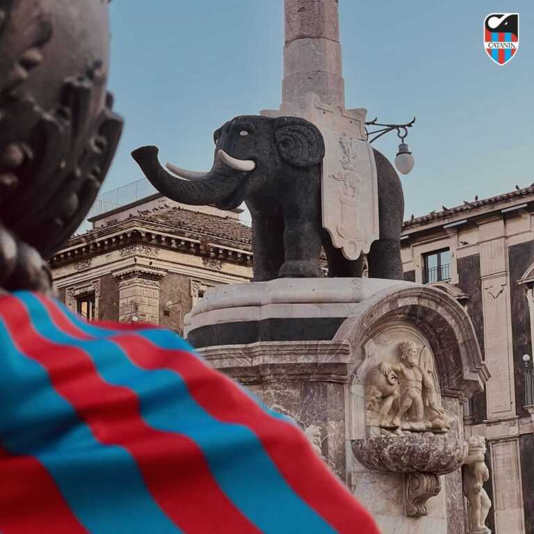 L’EDITORIALE | Catania, sul mercato la partita decisiva. Pastore, dibattito tra i tifosi