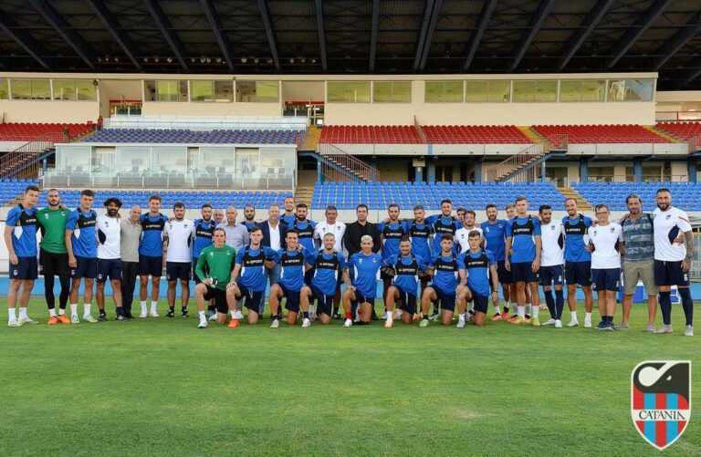 CATANIA-CROTONE: esaurita anche la Tribuna A inferiore
