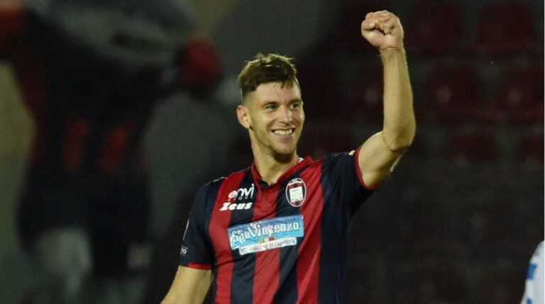 MERCATO: il centrocampista Gomelt dal Crotone al Catania?