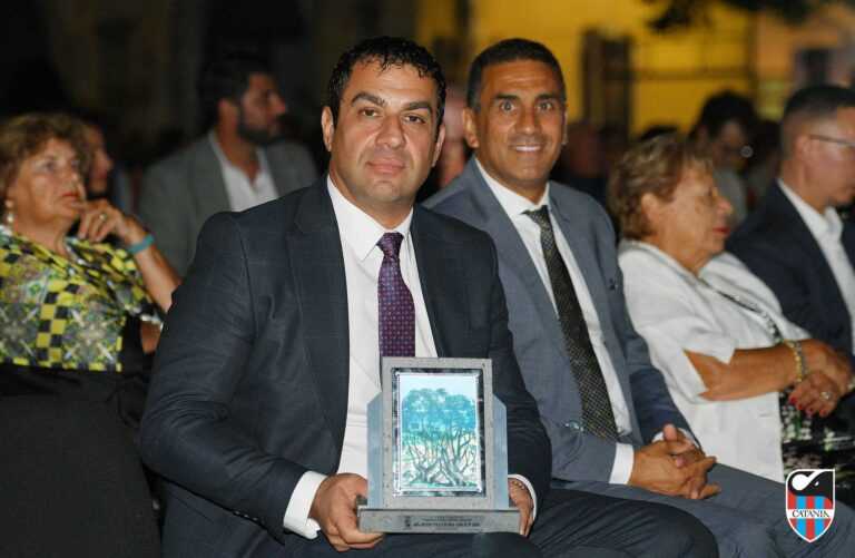 PELLIGRA, premiato a Sant’Alfio: “Sono onorato. Vogliamo creare opportunità anche per le nuove generazioni”