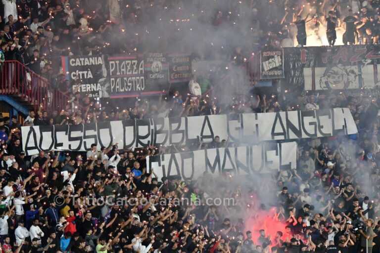 LA SICILIA: “Catania, l’urlo del ‘Massimino’ poi la contestazione. Commovente ricordo di Manuel Puglisi”