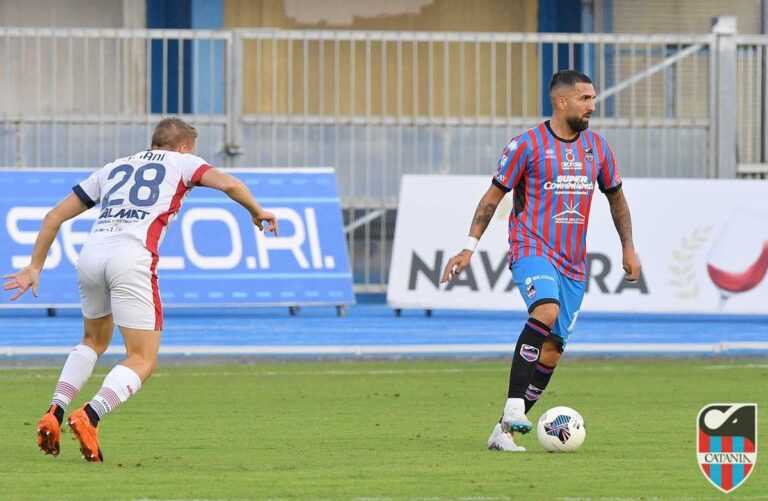 LA GAZZETTA DELLO SPORT: “Catania, testa al Giugliano. Rizzo avvierà altri controlli”