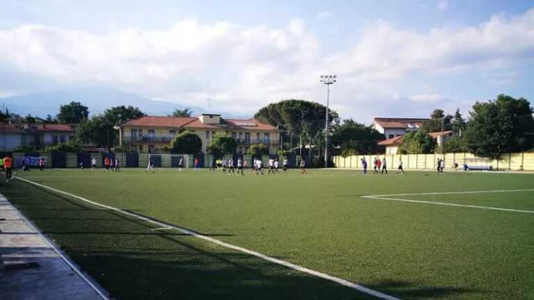 CALCIO IN PROVINCIA – Juniores, Mascalucia San Pio X-Gravina: giovane arbitro picchiato