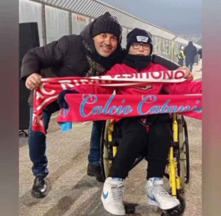 IL CALCIO CHE CI PIACE: bel gesto di sportività dei tifosi del Catania a Rimini