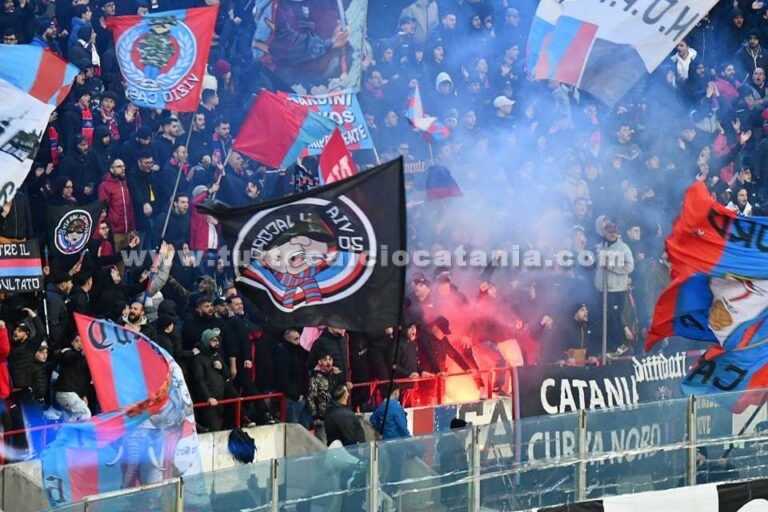 LA SICILIA: “Catania, i settori caldi del tifo assicurano pieno sostegno e incitamento”